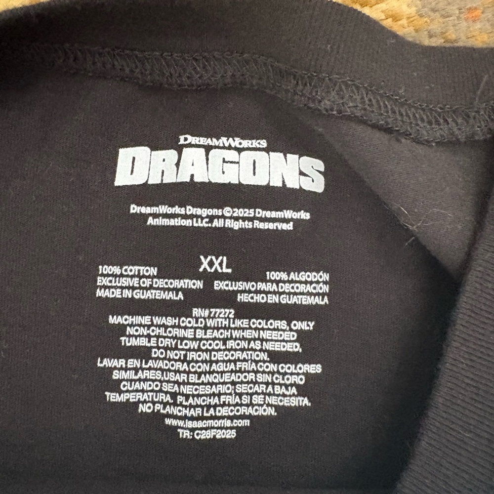 How to Train Your Dragon Black Toothless Metal Tank Top - Picture 2 of 3